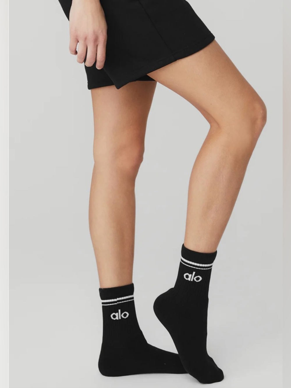 New ALO Half-Crew Sock Black and White